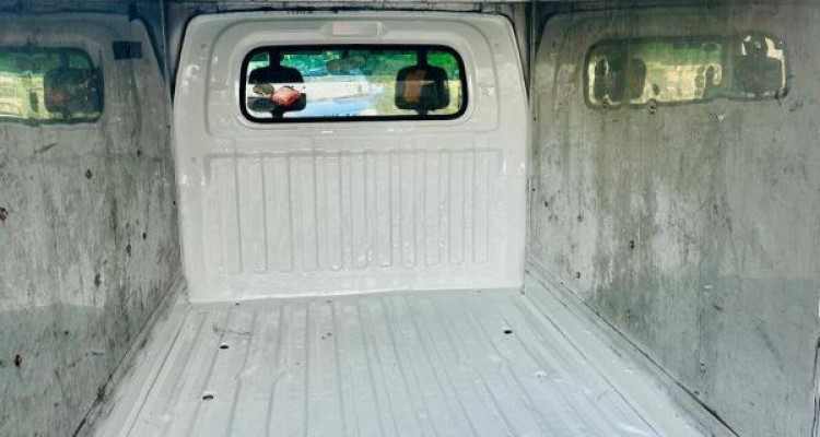 MITSUBISHI MINI TRUCK 2002