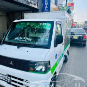 MITSUBISHI MINI TRUCK 2002