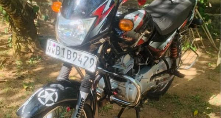 BAJAJ CT100 2019