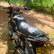 BAJAJ CT100 2019