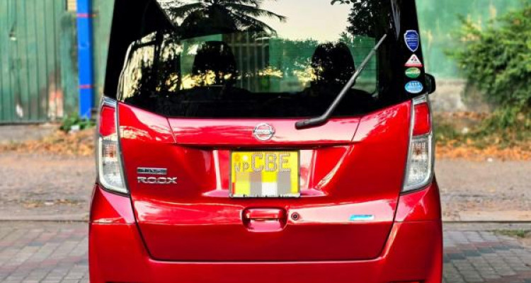 NISSAN DAYZ ROOX 2017