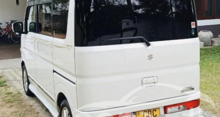 SUZUKI EVERY WAGON 2017