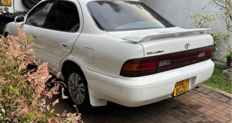 TOYOTA COROLLA AE100 1993