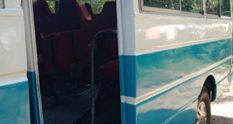 NISSAN CIVILIAN 1986