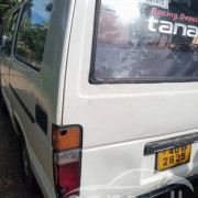 TOYOTA HIACE LH50 1984