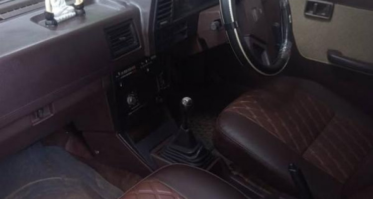 NISSAN SUNNY B12 1988