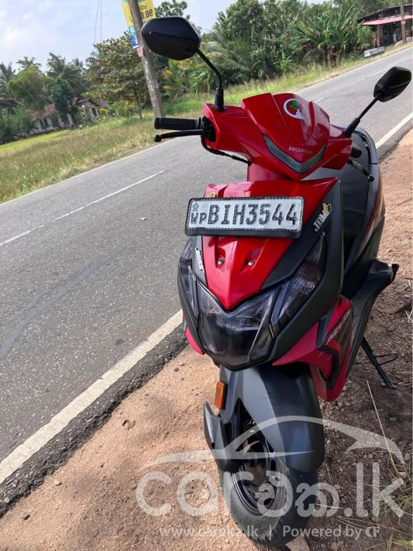 HONDA DIO 2019