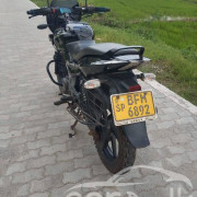 BAJAJ PULSAR 150 2017