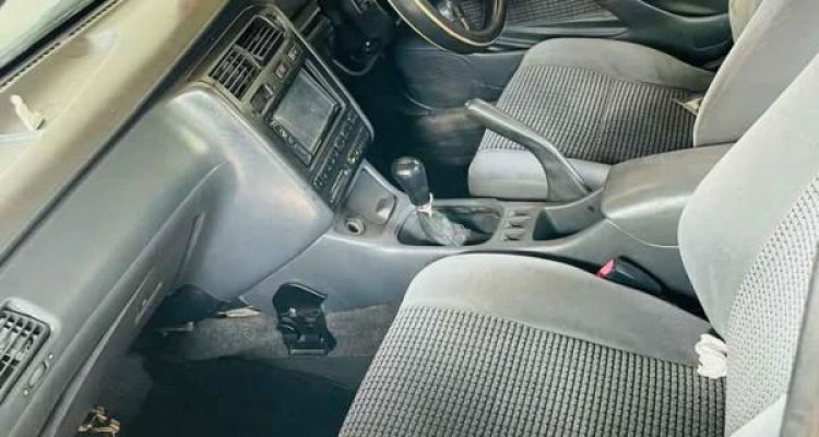 TOYOTA CORONA 1995