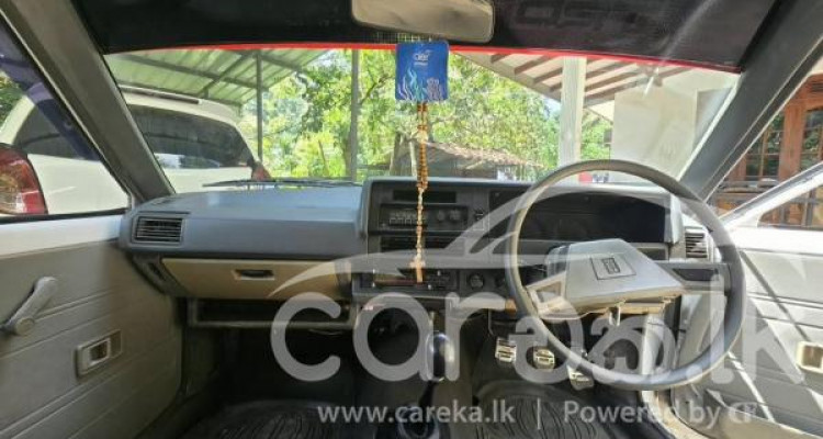 TOYOTA COROLLA KE74 1986