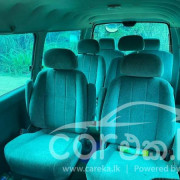 NISSAN CARAVAN 1999