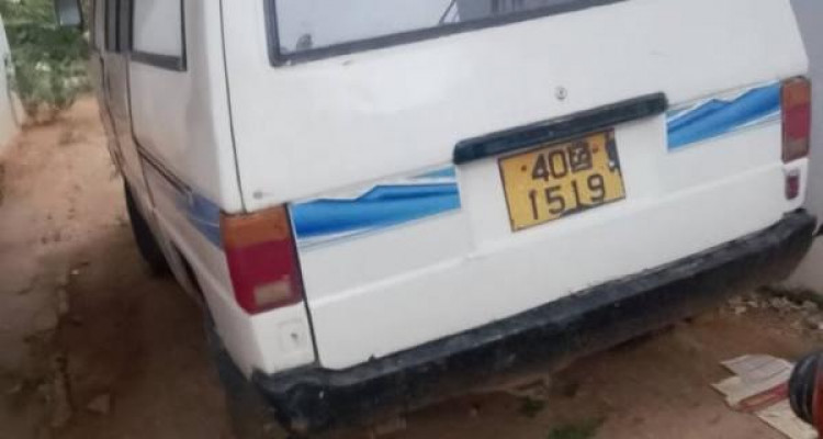 MITSUBISHI DELICA L300 1983