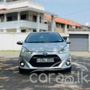 TOYOTA AQUA 2013