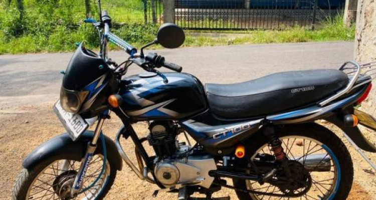 BAJAJ CT100 2006