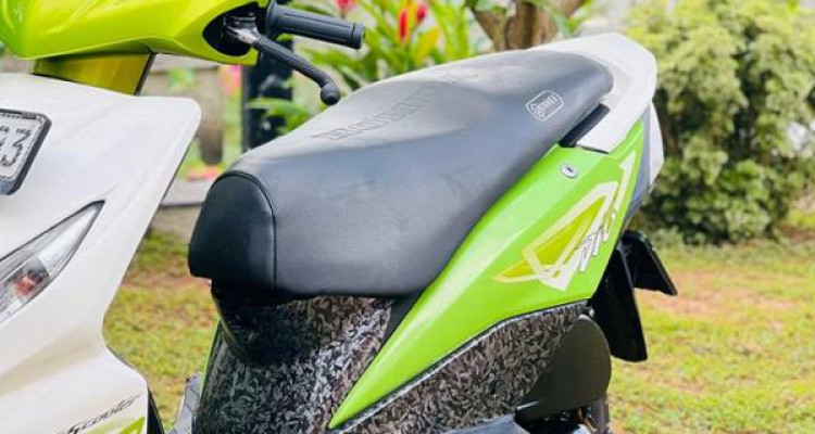 HONDA DIO 2015