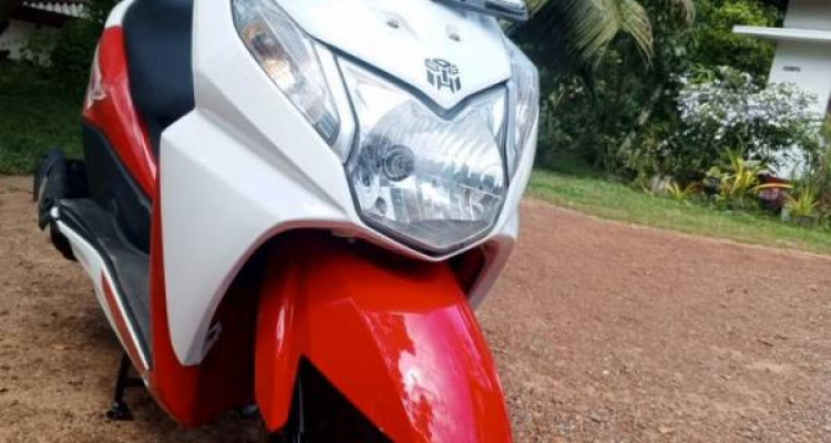 HONDA DIO 2015