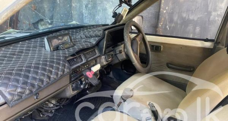 NISSAN SUNNY B11 1987