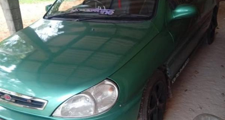 KIA RIO 2000