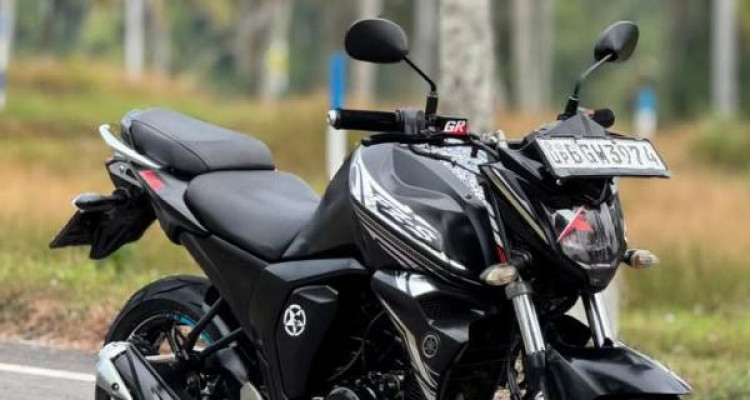 YAMAHA FZ 2018