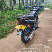BAJAJ CT100 2013