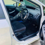 TOYOTA PRIUS 2014