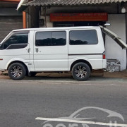MAZDA BONGO 2007