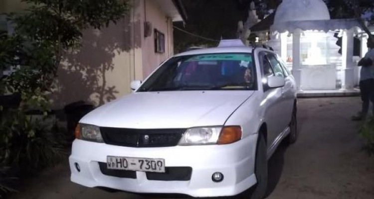 NISSAN WINGROAD 2001