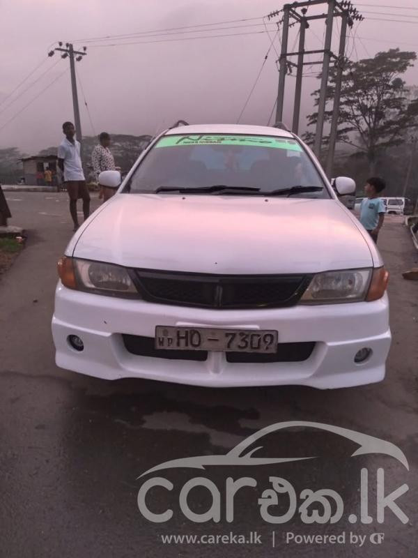 NISSAN WINGROAD 2001