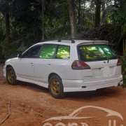 NISSAN WINGROAD 2001