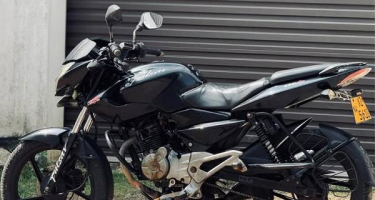 BAJAJ PULSAR 135 2012