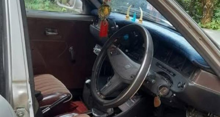 NISSAN SUNNY B211 1981