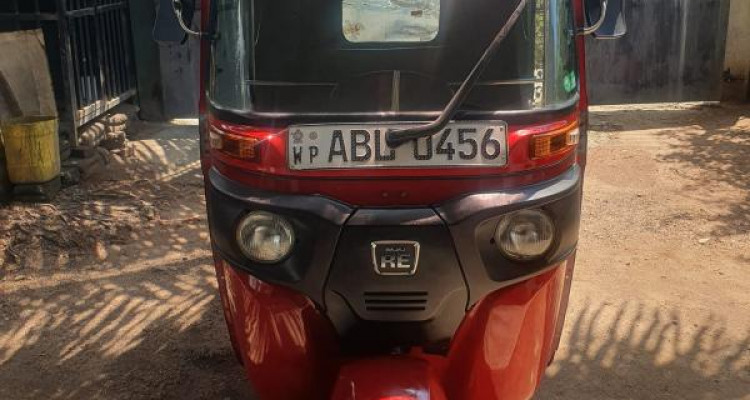 BAJAJ 2016 4 STROKE