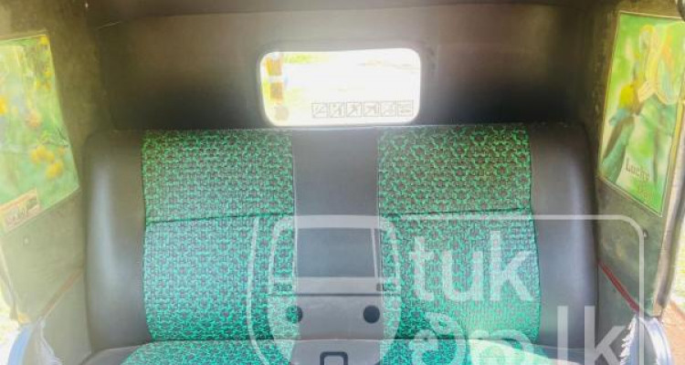 BAJAJ 2015 4 STROKE