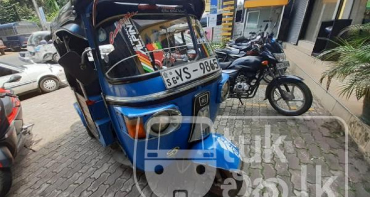 BAJAJ 2011 4 STROKE