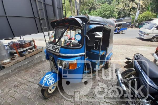 BAJAJ 2011 4 STROKE
