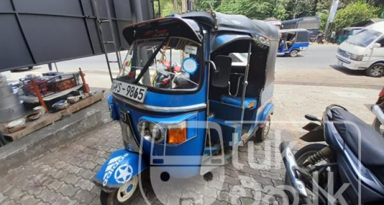 BAJAJ 2011 4 STROKE