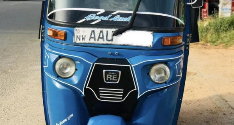 BAJAJ 2014 4 STROKE