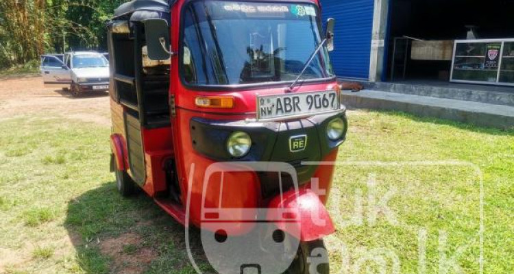 BAJAJ 2018 4 STROKE