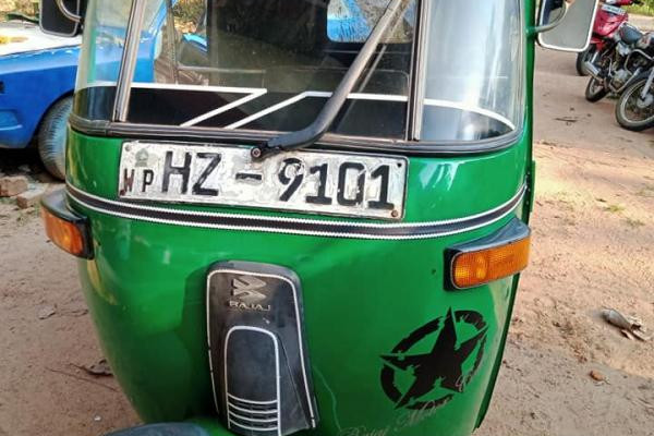 BAJAJ 2004 2 STROKE