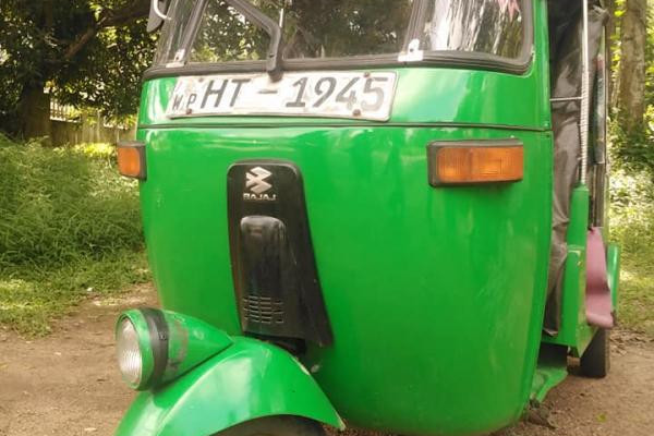 BAJAJ 2 STROKE 2003
