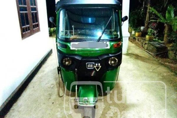 BAJAJ 2014 4 STROKE