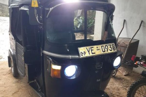 BAJAJ 2010 4 STROKE