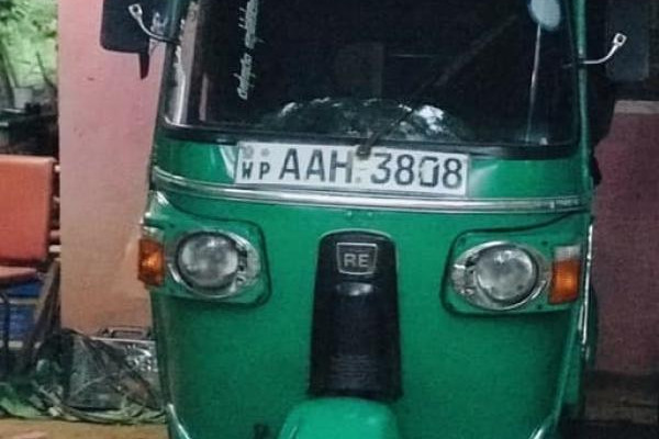 BAJAJ 2013 4 STROKE