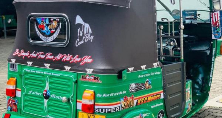 BAJAJ 2012 4 STROKE