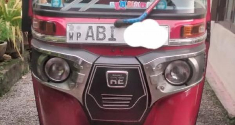 BAJAJ 2015 4 STROKE