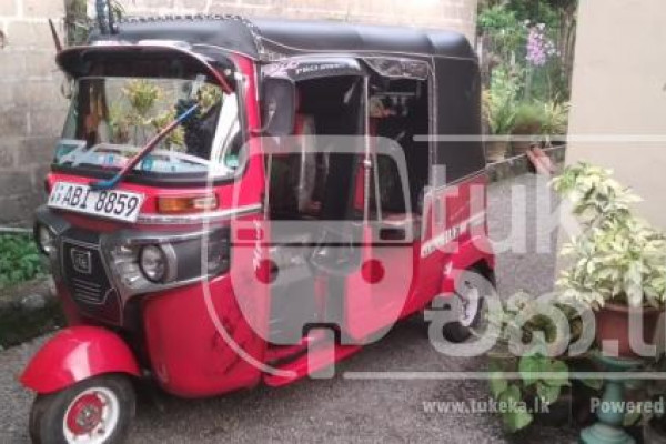 BAJAJ 2015 4 STROKE