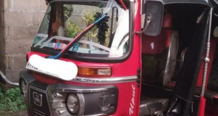 BAJAJ 2015 4 STROKE
