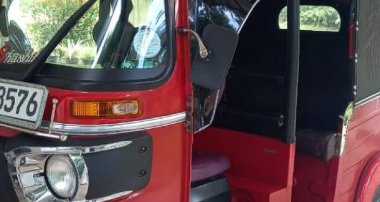 BAJAJ 2016 4 STROKE