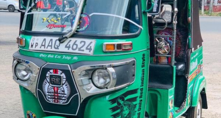 BAJAJ 2014 4 STROKE
