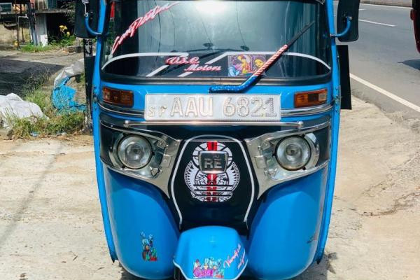 BAJAJ 2014 4 STROKE